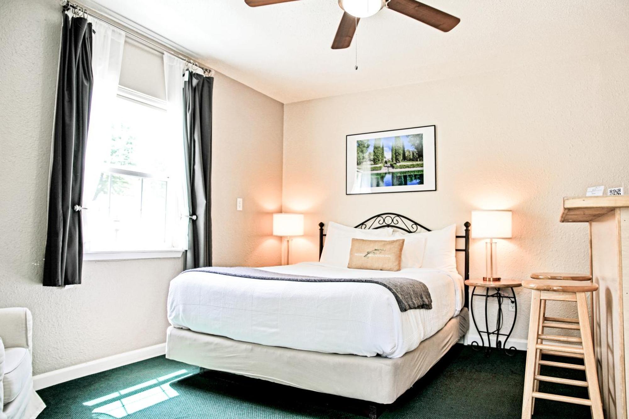 Sierra Mountain Inn Grass Valley Bagian luar foto