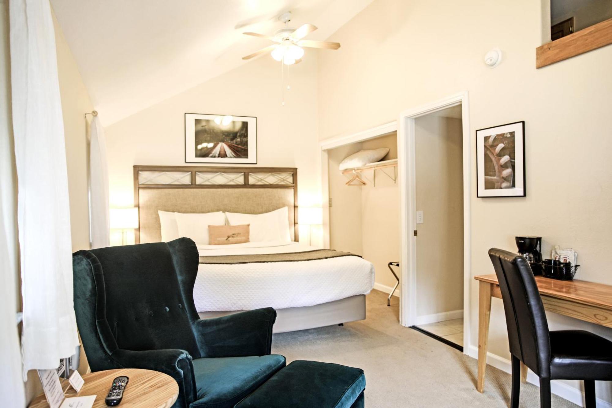 Sierra Mountain Inn Grass Valley Bagian luar foto